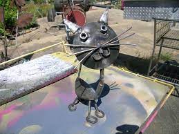 Recycled Metal Yard Art Golf Club Cat