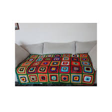 Одеяло от шенил с гладка еднолицева плетка, изработено от полиестер. Rchno Pleteno Mnogocvetno Odeyalo Carska Prikazka Blanket Home Decor Crochet Blanket