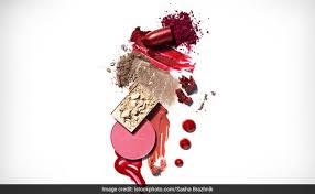 7 harmful ings in cosmetics and