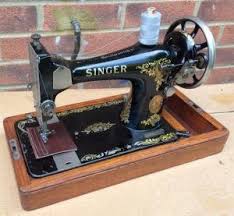 13 types of sewing machines and their