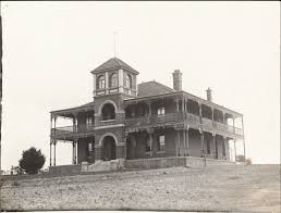 This house, built in the 1850s, is painted with henley blue with white trim, (after henley england, the sight of a very famous boat race). Ba1271 215 Rotunda Hospital East Victoria Park Where Influenza Is Treated 1919 Slwa B2102890 2