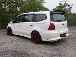 nissan grand livina 1 8 a impul