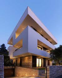 italian maze house with geometric