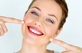 Bei lippenherpes gibt es zahlreiche hausmittel, die bei den lästigen lippenbläschen helfen sollen. Lyranda Bei Herpes Anwendung Wirkung Lippenherpes Ratgeber