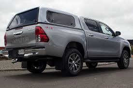 toyota hilux sr5 crown canopy lift up