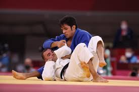 Eduardo adrián ávila sánchez (nacido el 20 de diciembre de 1986) es un judoka paralímpico mexicano que compite en eventos de nivel internacional. V6dz2 Tzy2dk6m