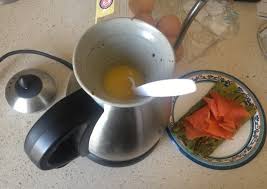 Learn the best method for how to boil eggs to produce the perfect hard boiled egg every single time without any fuss. How To Boil Eggs In Kettle Howto Wiki