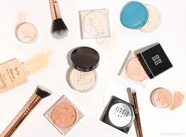 Powder Off We Compared The Most Iconic Setting Powders