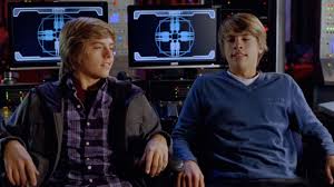 These twins have gotten into a lot of trouble, but now the fate of the world might be on their shoulders. The Suite Life Movie Screencaps Sprousefreaks Dylan And Cole Cole M Sprouse Cole Sprouse