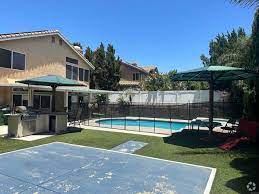 houses for with pool in murrieta