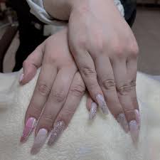 top 10 best nail salons near pembroke