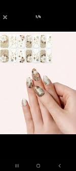 do any of you use nail wrap stickers
