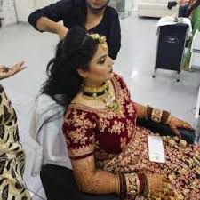 nikky bawa beauty salon in kolar road