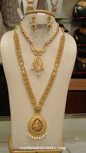 gold bridal jewellery set south india