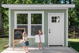 Adorable Arts And Crafts Shed For Kids