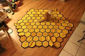 the bee hive blanket a knit patchwork