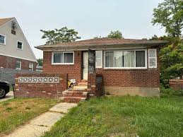 springfield gardens ny real estate