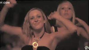 Breathtaking bare tits at the Nickelback concert - PornZog Free Porn Clips
