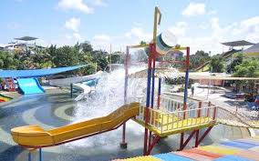 Harga tiket masuk jogja bay waterpark di bulan mei 2021 ini berbeda tiap minggunya. Circus Waterpark Kuta Tiket Wahana Juni 2021 Travelspromo