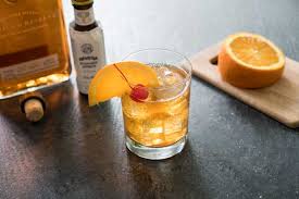 clic old fashioned tail with