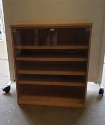 930h Mm Shelving Unit With Glass Doors