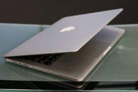 Apple Macbook Pro Retina 2013 gambar png