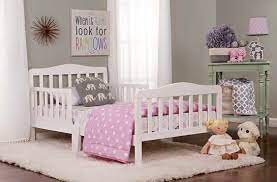 Dream On Me Classic Toddler Bed
