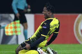 Batshuayi began his professional career at standard liège in 2011, scoring 44 goals in 120 games across all competitions. Michy Batshuayi Can T Stop Scoring Wins Another Game For Borussia Dortmund We Ain T Got No History