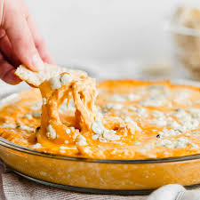 buffalo en dip with blue cheese