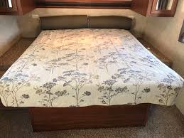 Rv Queen Size Bedspread Bolsters For