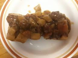 Add beef stock, garlic, bay leaves, onion, worcestershire sauce, salt and pepper. Dinty Moore Beef Stew 20 Ounce Can Walmart Com Walmart Com