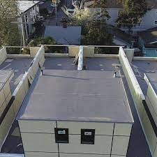 flat roofing repairs in everett