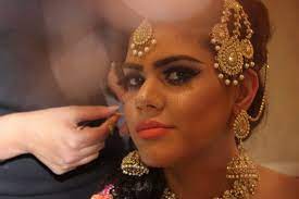 makeup by farheen hussain