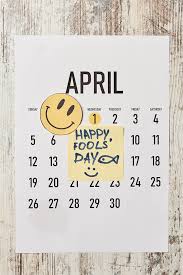 When else can you do crazy jokes and get away with it? Happy April Fools Day With Calendar And Crazy Funny Mask Creative Commons Bilder