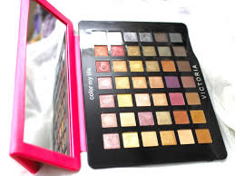 victoria note eyeshadow palette review
