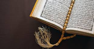 Sudahkah anda khatamkan al quran? 5 Tips Khatam Al Quran Dalam 1 Bulan Selama Ramadan Popmama Com