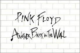 Nadarzyn, poland, may 11, 2019: Schlagzeug Noten Another Brick In The Wall Part 2 Originalversion Mittlere Stufe Pink Floyd