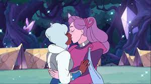 Spinnerella and Netossa Kiss / She-Ra: And The Princesses of Power - YouTube