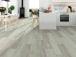 why you should use vinyl plank flooring