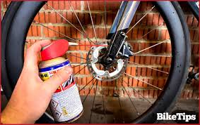 how to use wd40 on bike chains with