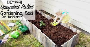 Diy Easy Upcycled Pallet Gardening Bed
