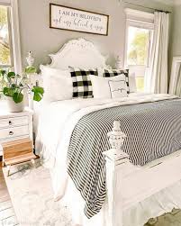 27 black and white bedroom ideas that