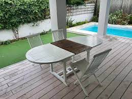 Extendable Wood Patio Table Vuyani