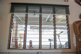 Aluminum Louvers Glass Window