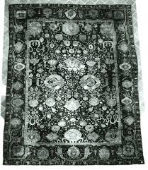 carpet with vine scroll and palmette