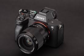 got questions about the sony a7 iv