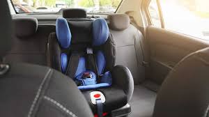 when to turn a car seat around 2023 guide