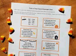 indoor halloween scavenger hunt free