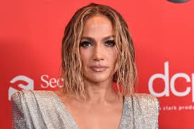 The two were brought to the continental united states during their childhoods and, eventually, met while living in new york city. Jennifer Lopez Got Some New Curtain Bangs For Summer See Photos Allure