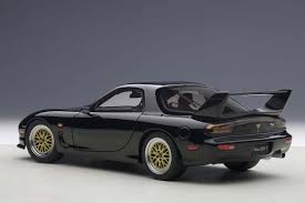 Mazda has a good reputation on its sporty design and high driving performances. Autoart Highly Detailed Die Cast Model Mazda Rx 7 Fd Brilliant Black Tuned Version 75968 Autoart Die Cast Scale 1 18 Eztoys Diecast Models And Collectibles